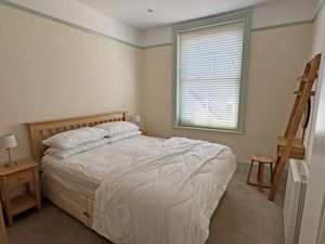 Photo 6- click for photo gallery